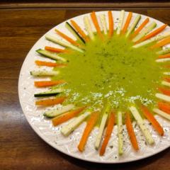 Veggie - sticks med mandarin - persille - sovs