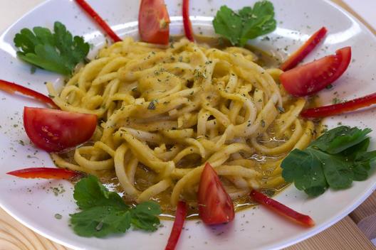Ananas - persille - "pasta"